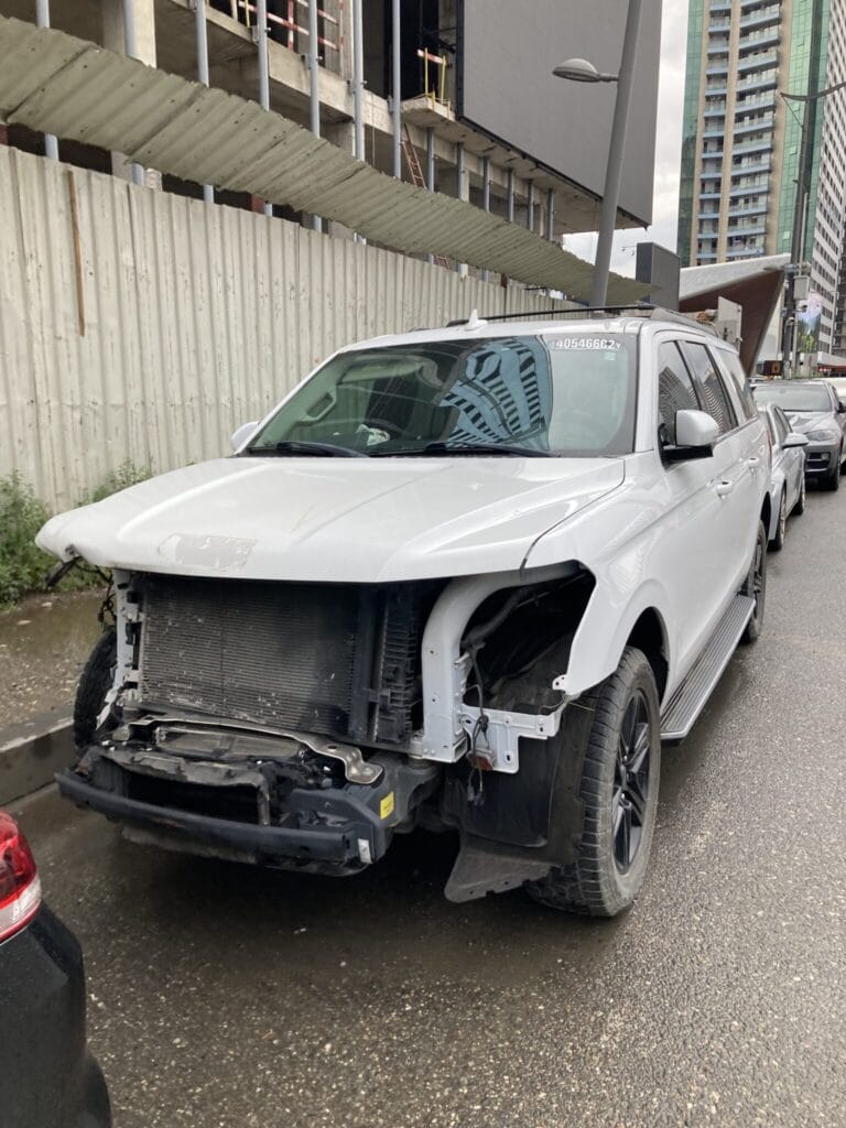 Schadeauto Batumi Georgie